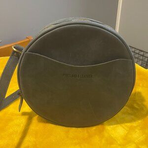 Portland Leather Circle Large Crossbody, Blue (Meadow)